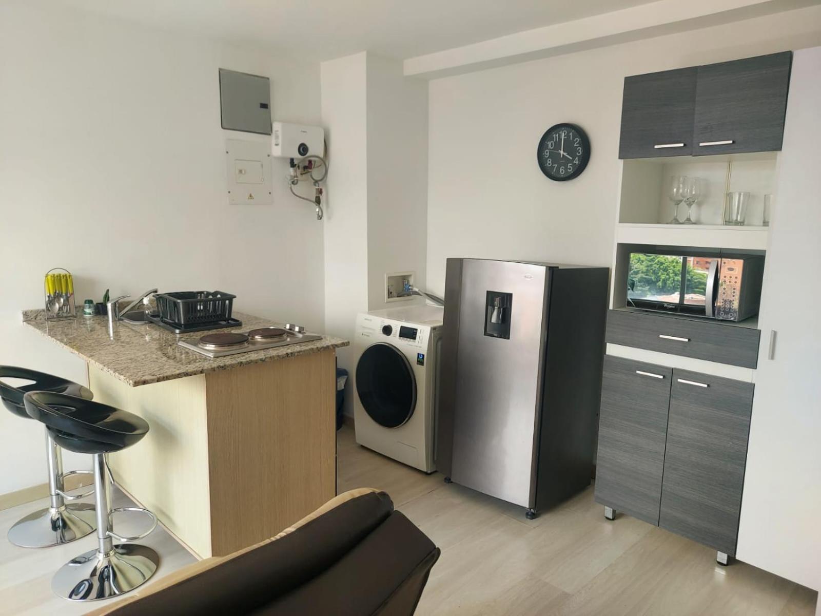 San Peter Suites Medellín Buitenkant foto