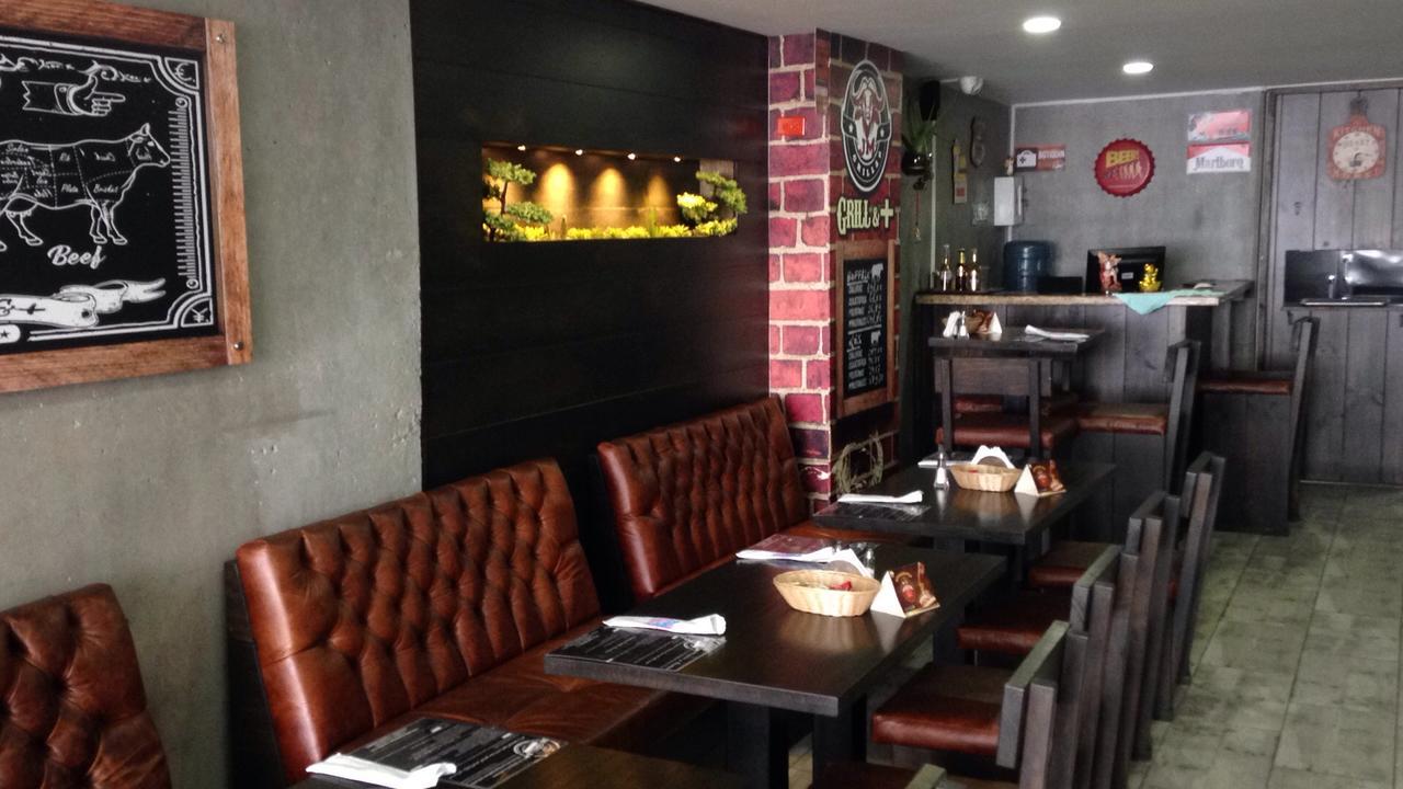 San Peter Suites Medellín Buitenkant foto