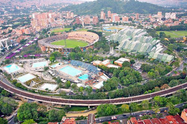 San Peter Suites Medellín Buitenkant foto